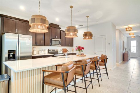 Villa ou maison à vendre à Kissimmee, Floride: 7 chambres, 277.5 m2 № 2136157 - photo 16