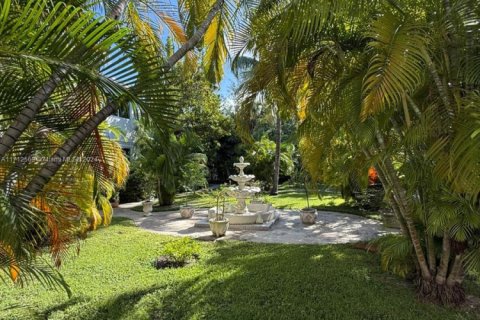 Condominio en venta en Bay Harbor Islands, Florida, 1 dormitorio, 44.59 m2 № 2035384 - foto 22