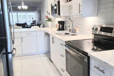 Condominio en venta en Delray Beach, Florida, 2 dormitorios, 108.42 m2 № 2088206 - foto 3