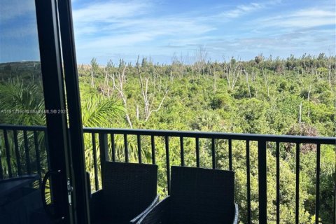 Снять в аренду кондоминиум в Дорал, Флорида 2 спальни, 105.44м2, № 1968784 - фото 11