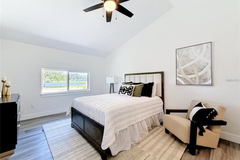 Casa en venta en Saint Petersburg, Florida, 4 dormitorios, 170.94 m2 № 2099766 - foto 15