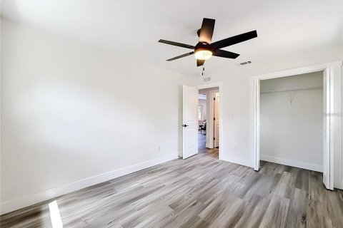 Casa en venta en Saint Petersburg, Florida, 4 dormitorios, 170.94 m2 № 2099766 - foto 21