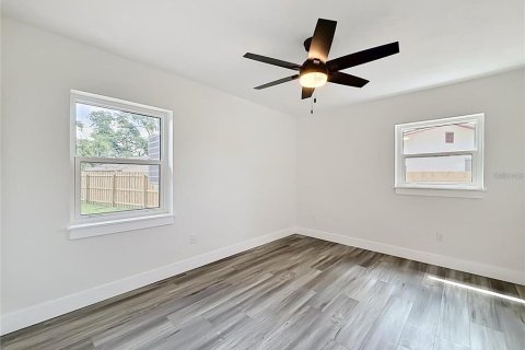 Casa en venta en Saint Petersburg, Florida, 4 dormitorios, 170.94 m2 № 2099766 - foto 23