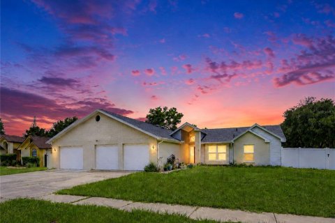 Villa ou maison à Lutz, Floride 3 chambres, 186.55 m2 № 2296408