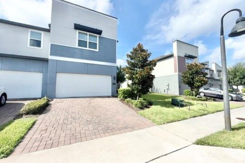 Touwnhouse à Winter Park, Floride 3 chambres, 220.92 m2 № 2296305