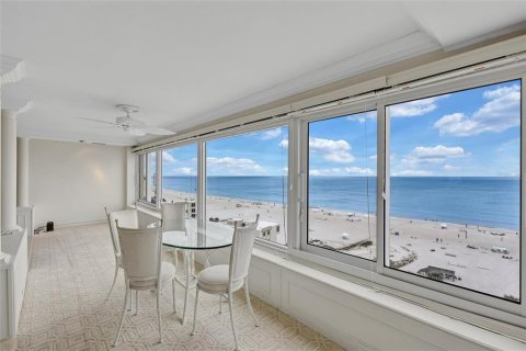 Copropriété à vendre à Sarasota, Floride: 2 chambres, 180.23 m2 № 2093267 - photo 12