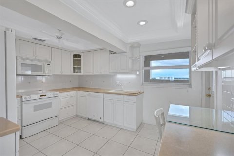Copropriété à vendre à Sarasota, Floride: 2 chambres, 180.23 m2 № 2093267 - photo 30