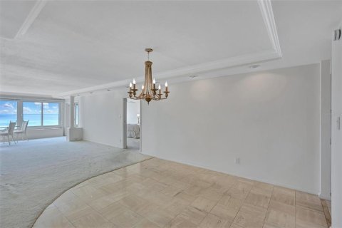 Copropriété à vendre à Sarasota, Floride: 2 chambres, 180.23 m2 № 2093267 - photo 17