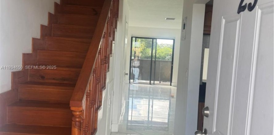 Apartamento en Hialeah, Florida 2 dormitorios, 6130.25 m2 № 1992955