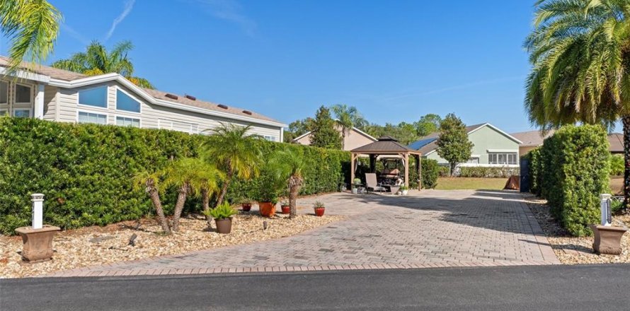 Terreno en Clermont, Florida № 1521809