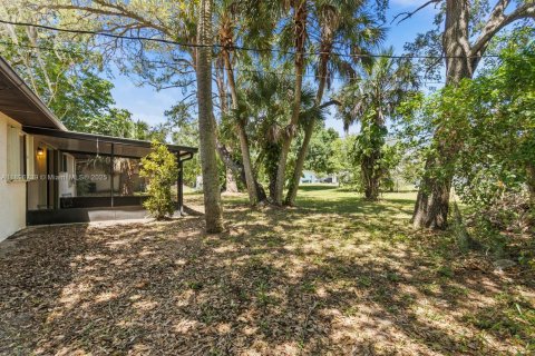 Casa en venta en St. Lucie, Florida, 2 dormitorios, 80.27 m2 № 2014395 - foto 15