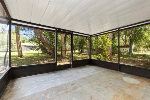 Casa en venta en St. Lucie, Florida, 2 dormitorios, 80.27 m2 № 2014395 - foto 22