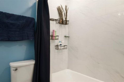 Condominio en venta en Clearwater, Florida, 2 dormitorios, 79.25 m2 № 1780546 - foto 4