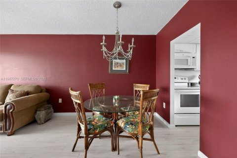 Condominio en venta en Sunrise, Florida, 1 dormitorio, 59.46 m2 № 2049637 - foto 12