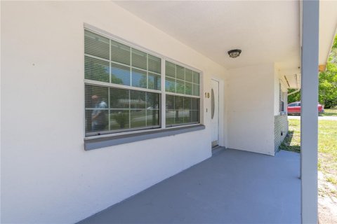 House in Beverly Hills, Florida 3 bedrooms, 112.6 sq.m. № 2205659 - photo 25