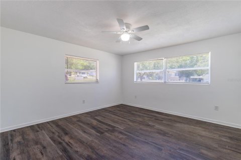 House in Beverly Hills, Florida 3 bedrooms, 112.6 sq.m. № 2205659 - photo 17