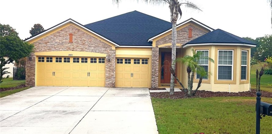 Villa ou maison à Mount Dora, Floride 4 chambres, 225.94 m2 № 2202919