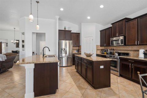 Villa ou maison à vendre à Mount Dora, Floride: 4 chambres, 225.94 m2 № 2202919 - photo 11