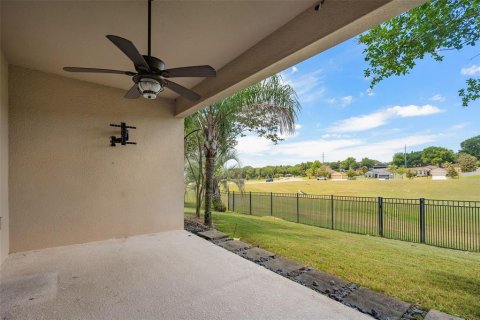 Villa ou maison à vendre à Mount Dora, Floride: 4 chambres, 225.94 m2 № 2202919 - photo 15