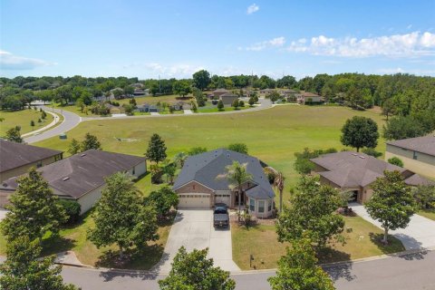 Villa ou maison à vendre à Mount Dora, Floride: 4 chambres, 225.94 m2 № 2202919 - photo 30
