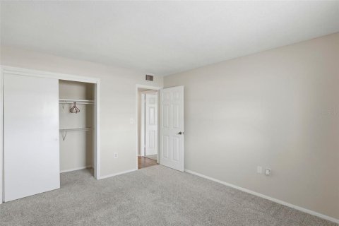 Condominio en alquiler en Saint Petersburg, Florida, 2 dormitorios, 99.87 m2 № 2094205 - foto 13