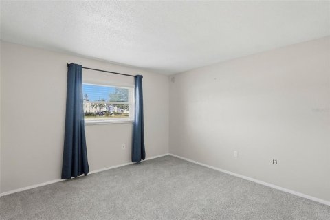Condominio en alquiler en Saint Petersburg, Florida, 2 dormitorios, 99.87 m2 № 2094205 - foto 12