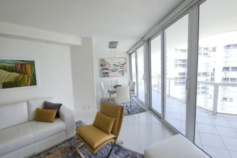 Купить кондоминиум в Санни-Айлс-Бич, Флорида 3 комнаты, 163.51м2, № 2083283 - фото 10