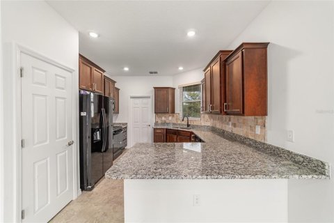 House in Ocala, Florida 2 bedrooms, 124.67 sq.m. № 2226480 - photo 23