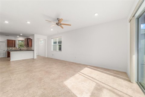 House in Ocala, Florida 2 bedrooms, 124.67 sq.m. № 2226480 - photo 19