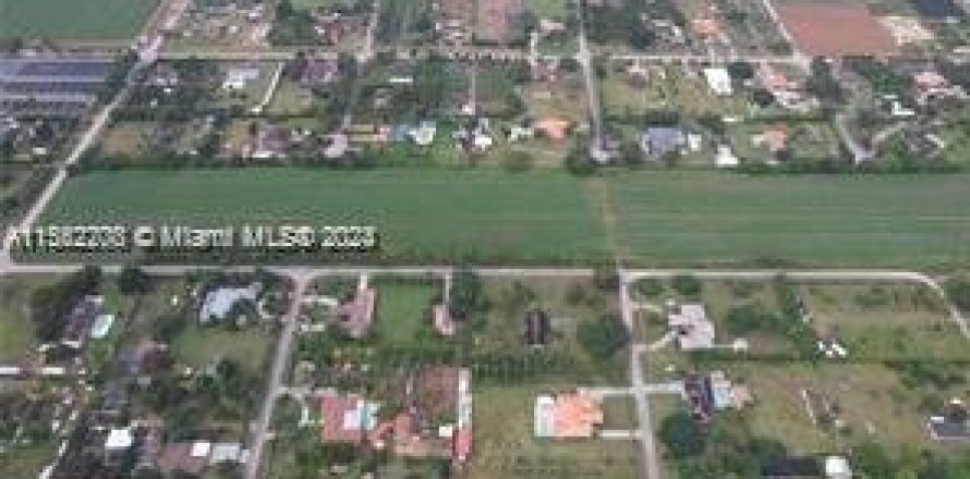 Immobilier commercial à Homestead, Floride № 1072644