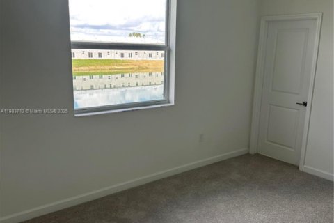 Adosado en alquiler en Homestead, Florida, 3 dormitorios № 1954442 - foto 12