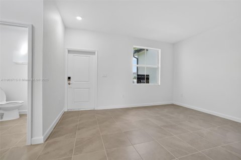Adosado en alquiler en Homestead, Florida, 3 dormitorios № 1954442 - foto 27