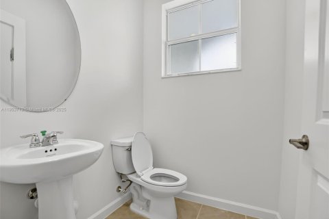 Adosado en alquiler en Homestead, Florida, 3 dormitorios № 1954442 - foto 26