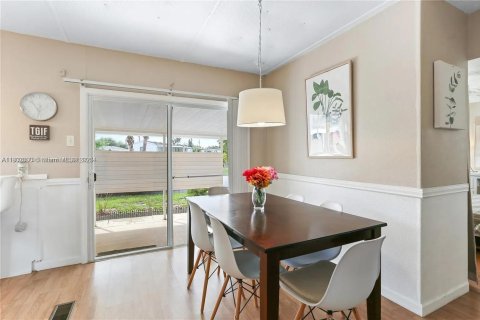 Apartamento en alquiler en Davie, Florida, 3 dormitorios, 74.32 m2 № 1953424 - foto 7