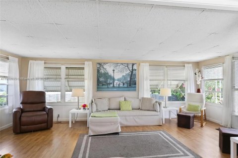 Apartamento en alquiler en Davie, Florida, 3 dormitorios, 74.32 m2 № 1953424 - foto 6