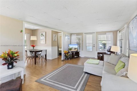 Apartamento en alquiler en Davie, Florida, 3 dormitorios, 74.32 m2 № 1953424 - foto 4