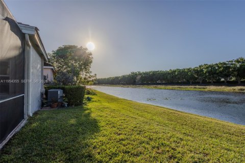 Villa ou maison à vendre à Weston, Floride: 3 chambres, 141.4 m2 № 2009118 - photo 27