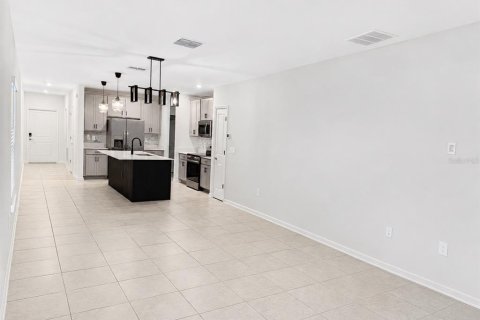 Villa ou maison à vendre à Clermont, Floride: 3 chambres, 133.04 m2 № 2348378 - photo 3