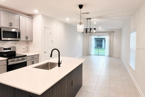 Villa ou maison à vendre à Clermont, Floride: 3 chambres, 133.04 m2 № 2348378 - photo 10