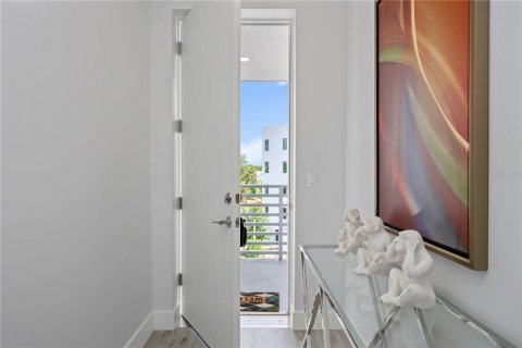 Condominio en alquiler en Sarasota, Florida, 1 dormitorio, 83.24 m2 № 1799910 - foto 11