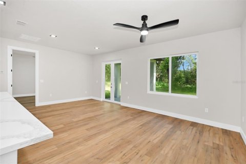 House in Dunnellon, Florida 4 bedrooms, 145.95 sq.m. № 2107691 - photo 17