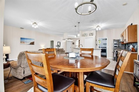 Casa en venta en Palm Coast, Florida, 3 dormitorios, 149.57 m2 № 2114067 - foto 25