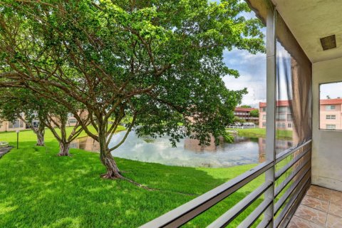 Condominio en venta en Sunrise, Florida, 1 dormitorio, 54.81 m2 № 2179809 - foto 15