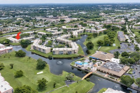 Condominio en venta en Sunrise, Florida, 1 dormitorio, 54.81 m2 № 2179809 - foto 2