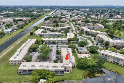 Condominio en venta en Sunrise, Florida, 1 dormitorio, 54.81 m2 № 2179809 - foto 23
