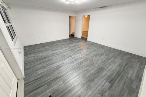 Casa en alquiler en Davie, Florida, 3 dormitorios, 155.33 m2 № 2026478 - foto 5