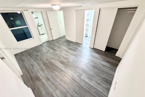 Casa en alquiler en Davie, Florida, 3 dormitorios, 155.33 m2 № 2026478 - foto 15