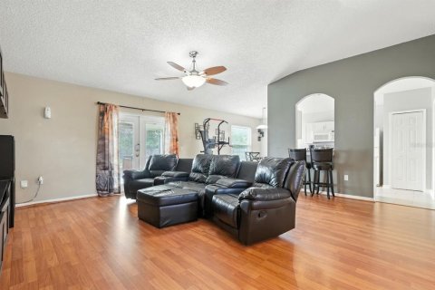 Casa en venta en Deltona, Florida, 3 dormitorios, 113.71 m2 № 1887112 - foto 13