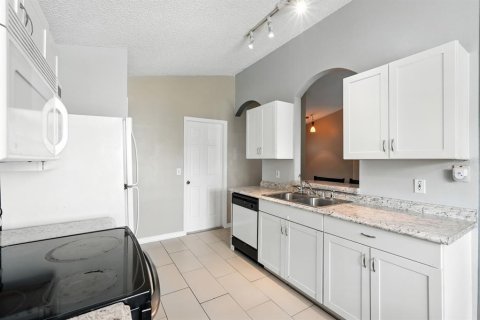 Casa en venta en Deltona, Florida, 3 dormitorios, 113.71 m2 № 1887112 - foto 14