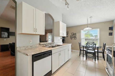 Casa en venta en Deltona, Florida, 3 dormitorios, 113.71 m2 № 1887112 - foto 17
